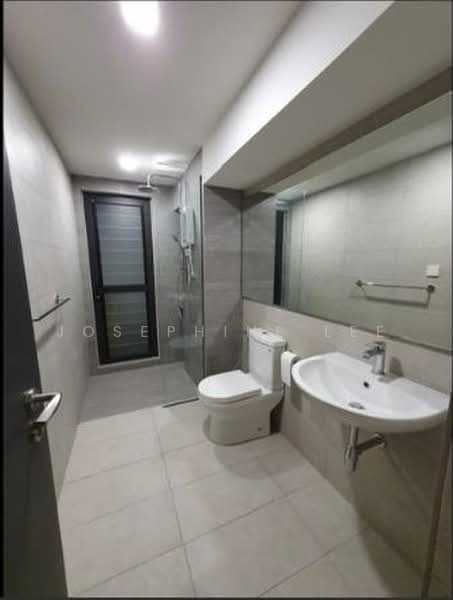Servis Apartment untuk Disewa di Atwater : Service Residences - Josephine Lee - Bathroom - PropertyGuru.com.my