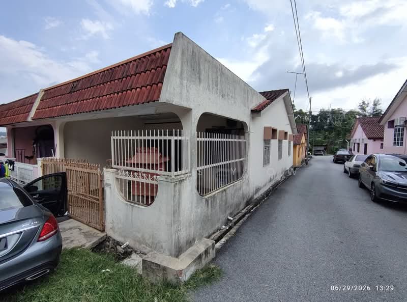 1-storey Terraced House for Sale in Taman Bukit Sentosa (Seremban) - Marcus Yeow - Exterior - PropertyGuru.com.my