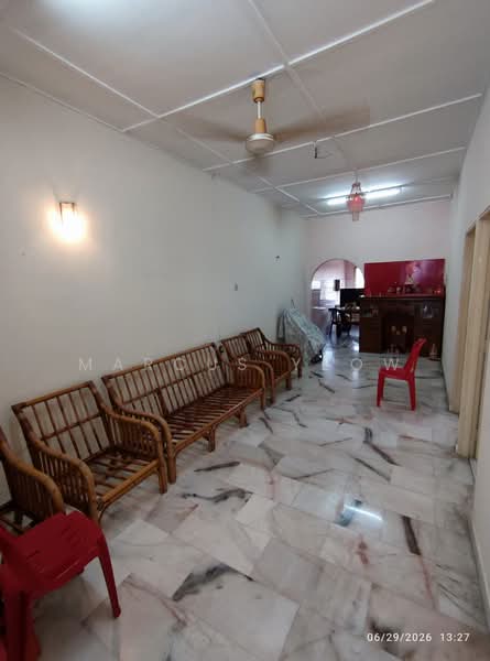 1-storey Terraced House for Sale in Taman Bukit Sentosa (Seremban) - Marcus Yeow - Living Room - PropertyGuru.com.my