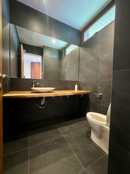 Rumah Banglo untuk Dijual di Ledang Heights (Iskandar Puteri (Nusajaya)) - Dennis Peh - Bathroom - PropertyGuru.com.my
