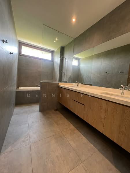 Rumah Banglo untuk Dijual di Ledang Heights (Iskandar Puteri (Nusajaya)) - Dennis Peh - Bathroom - PropertyGuru.com.my