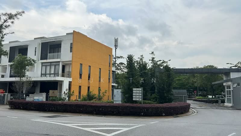 Rumah Teres 3 Tingkat untuk Dijual di Lake Fields (Sungai Besi) - Suki Tan - PropertyGuru.com.my