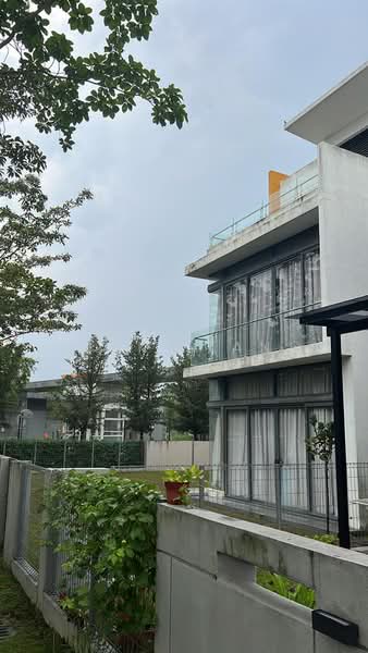 Rumah Teres 3 Tingkat untuk Dijual di Lake Fields (Sungai Besi) - Suki Tan - PropertyGuru.com.my