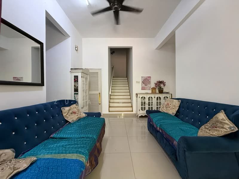 Semi-Detached House for Rent in Saujana Impian (Kajang) - Zuraidah Dan - Living Room - PropertyGuru.com.my