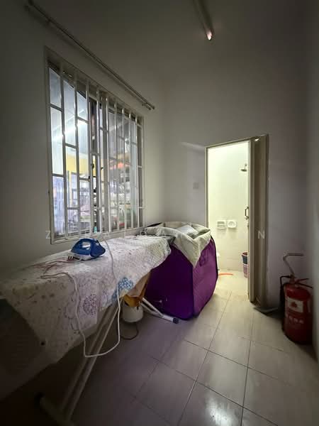 Semi-Detached House for Rent in Saujana Impian (Kajang) - Zuraidah Dan - Bathroom - PropertyGuru.com.my