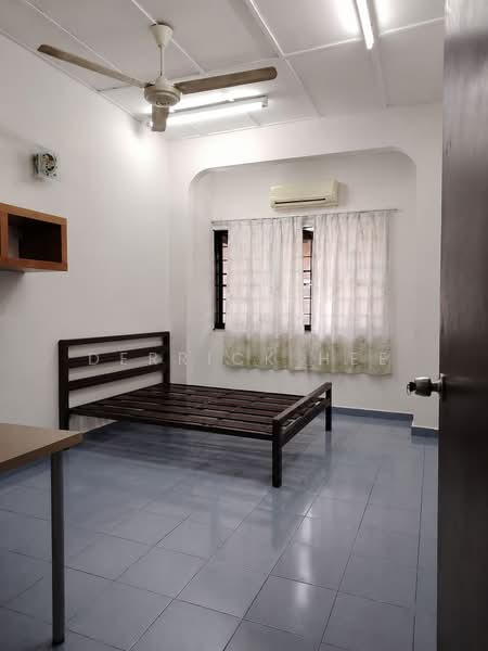 Rumah Teres 2 Tingkat untuk Disewa di Bandar Sungai Long (Selangor) - Derrick Hee - Bedroom - PropertyGuru.com.my