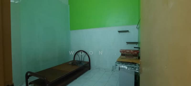 Rumah Teres 1 Tingkat untuk Dijual di Taman Kelubi (Rim) - Woon . - Bedroom - PropertyGuru.com.my