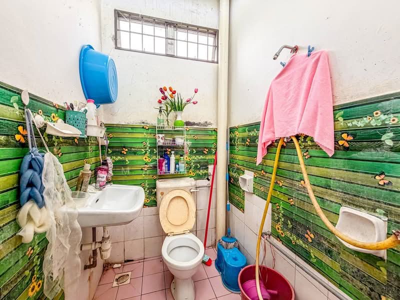 Semi-Detached House for Sale in Dengkil (Selangor) - Mahafiz . - PropertyGuru.com.my