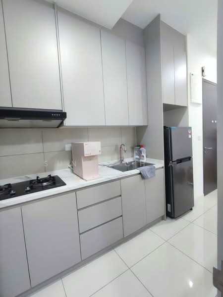 Servis Apartment untuk Disewa di Sunway Avila Residences - Sunny Chua - Kitchen - PropertyGuru.com.my