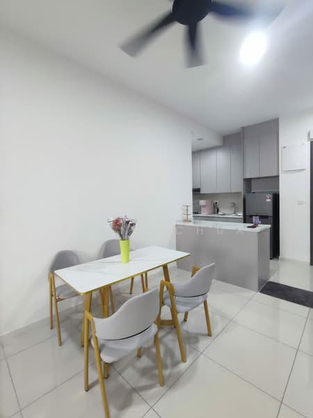 Servis Apartment untuk Disewa di Sunway Avila Residences - Sunny Chua - Dining Room - PropertyGuru.com.my