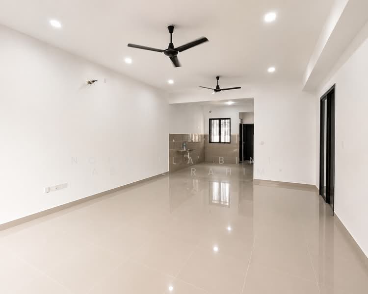 Rumah Teres 2 Tingkat untuk Disewa di Elmina (Shah Alam) - Norazila Binti Abdul Rahim - Living Room - PropertyGuru.com.my