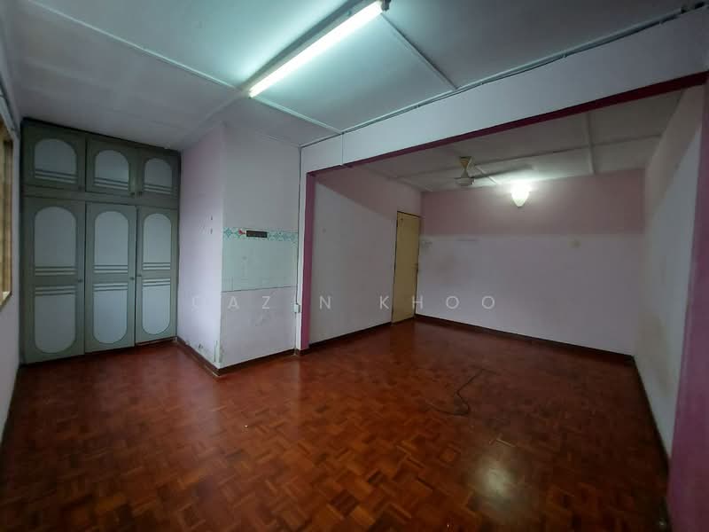 2-storey Terraced House for Sale in Taman Cempaka (Ipoh) - Qazin Khoo - Living Room - PropertyGuru.com.my
