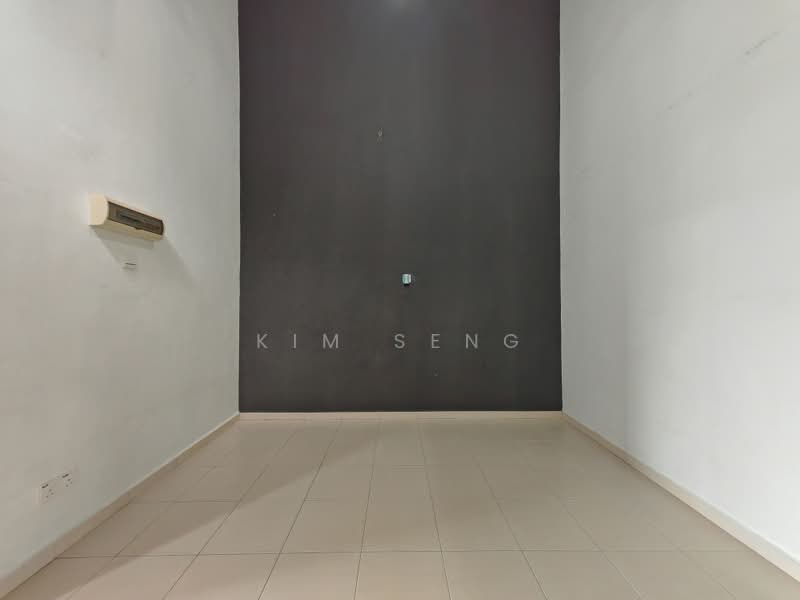 Rumah Teres 2-Tingkat untuk Dijual di Taman Sri Kluang (Kluang) - Kim Seng - Interior - PropertyGuru.com.my