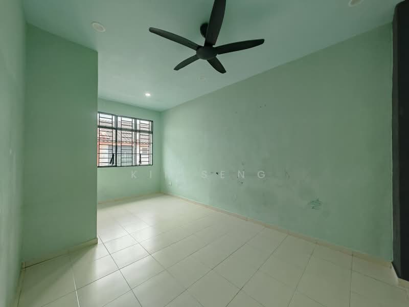Rumah Teres 2-Tingkat untuk Dijual di Taman Sri Kluang (Kluang) - Kim Seng - Interior - PropertyGuru.com.my