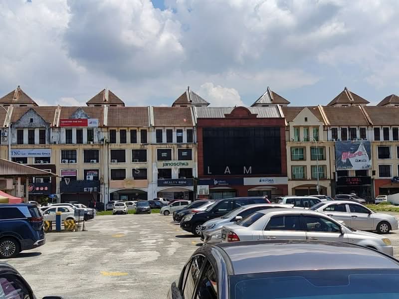 Shop for Sale in Ipoh (Perak) - Sam Lam - Exterior - PropertyGuru.com.my