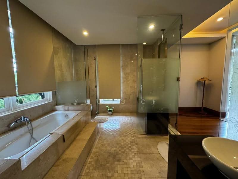 Bungalow House for Rent in Country Heights Damansara (Kuala Lumpur) - Yoong CF - Bathroom - PropertyGuru.com.my