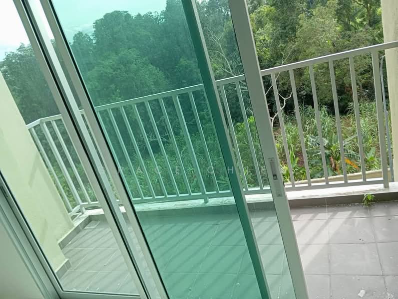 Pangsapuri untuk Disewa di Seri Molek Perdana - Grace Chiew - Balcony - PropertyGuru.com.my