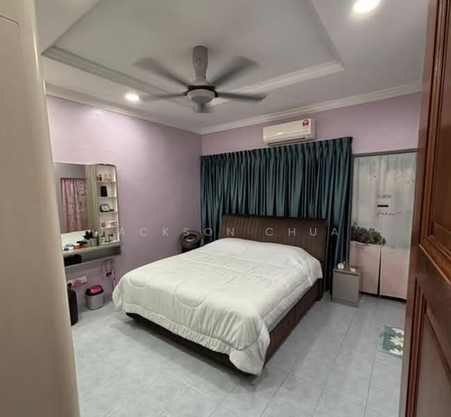 2-storey Terraced House for Sale in Taman Bukit Idaman (Selayang) - Jackson Chua - Bedroom - PropertyGuru.com.my