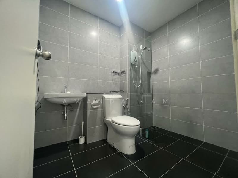 Rumah Teres 2 Tingkat untuk Dijual di Bandar Cassia (Batu Kawan) - Amanda Lam - Bathroom - PropertyGuru.com.my