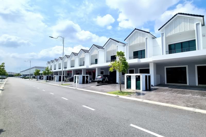 Rumah Teres 2 Tingkat untuk Dijual di Bandar Cassia (Batu Kawan) - Amanda Lam - Exterior - PropertyGuru.com.my