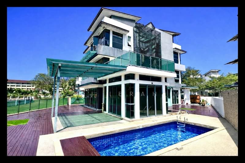 Bungalow for Sale in Presint 8 (Putrajaya) - Azli Ibrahim - Exterior - PropertyGuru.com.my