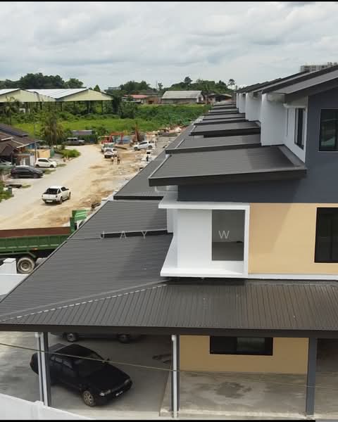 Semi-Detached House for Sale in Semaba (Kuching) - Jay Law - Exterior - PropertyGuru.com.my