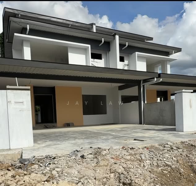 Semi-Detached House for Sale in Semaba (Kuching) - Jay Law - Exterior - PropertyGuru.com.my