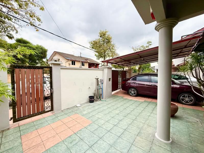Rumah Berkembar untuk Dijual di Kota Damansara (Selangor) - Mohd Aizat Saiful Bahri - Exterior - PropertyGuru.com.my