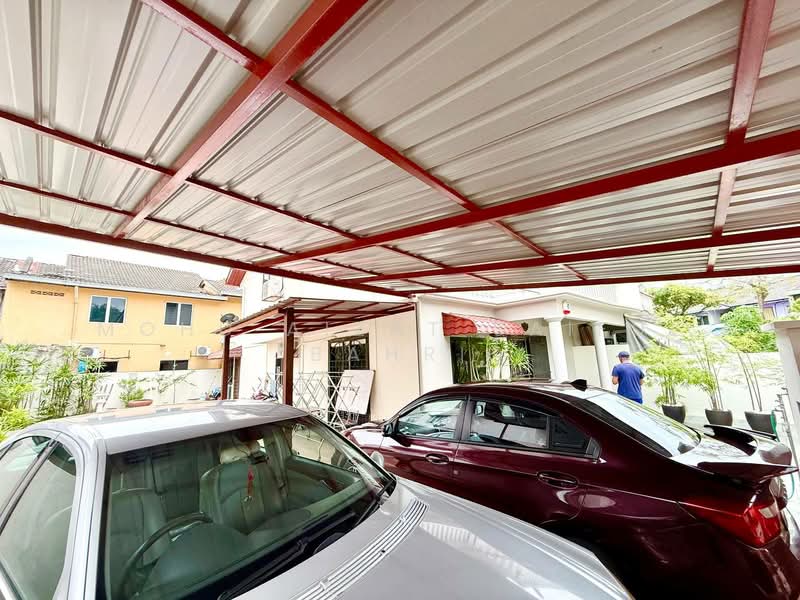 Rumah Berkembar untuk Dijual di Kota Damansara (Selangor) - Mohd Aizat Saiful Bahri - Exterior - PropertyGuru.com.my
