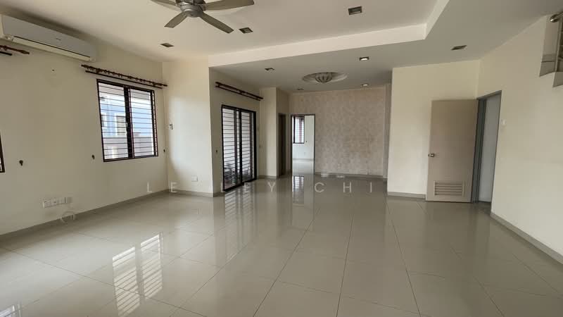 Rumah Berkembar untuk Dijual di Bandar Mahkota Cheras (Cheras) - Lesley Chik - Living Room - PropertyGuru.com.my