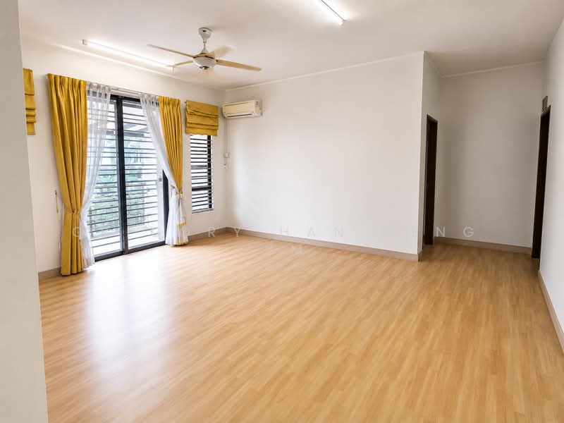 2-storey Terraced House for Sale in Denai Alam (Shah Alam) - Gregory Han Meng Sim - Living Room - PropertyGuru.com.my