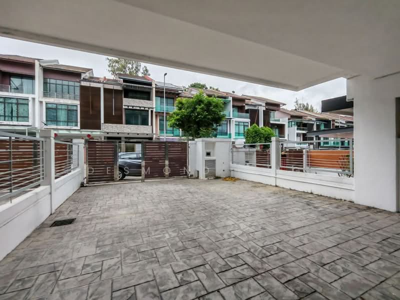 Rumah Teres 3 Tingkat untuk Disewa di Perdana Residence 2 (Batu Caves) - Desmond Tang - Exterior - PropertyGuru.com.my