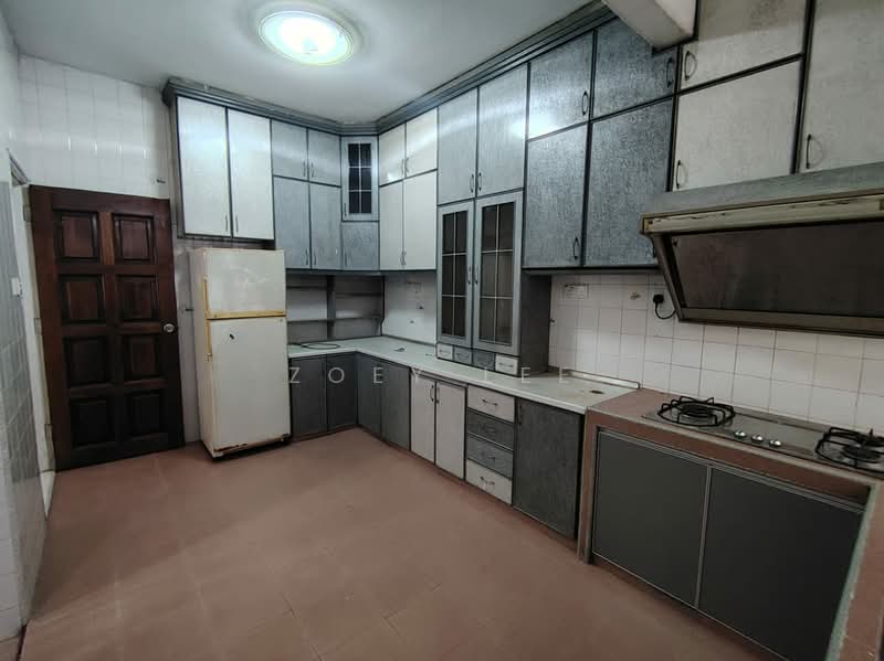 Rumah Berkembar untuk Dijual di Johor Bahru (Johor) - Zoey Lee - Kitchen - PropertyGuru.com.my