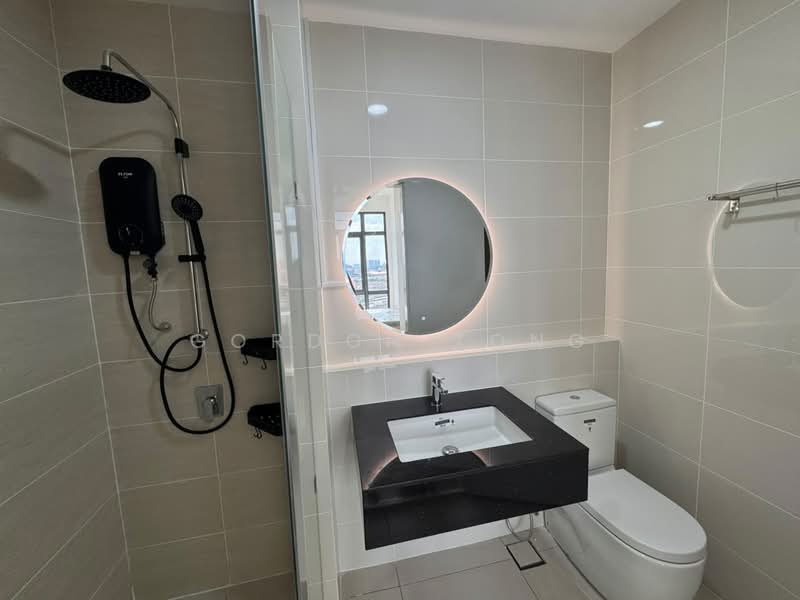 Kondominium untuk Disewa di The Maple Residences - Gordon Tong - Bathroom - PropertyGuru.com.my