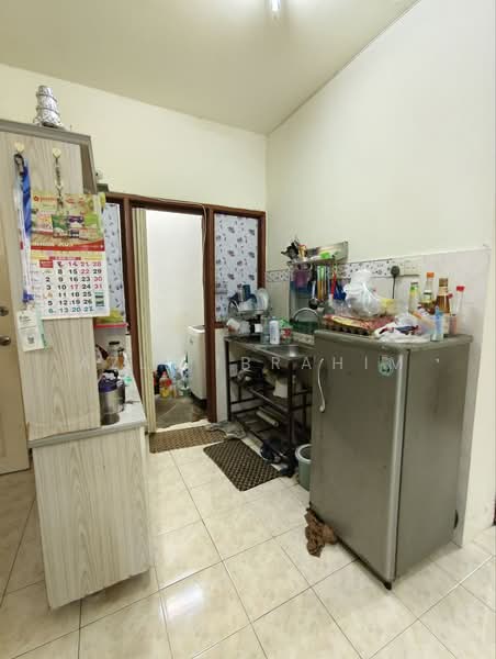 Pangsapuri untuk Dijual di Pandan Court - Azli Ibrahim - Kitchen - PropertyGuru.com.my