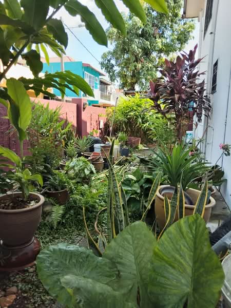 Rumah Teres untuk Dijual di Batu Caves (Selangor) - JK Leong - Garden - PropertyGuru.com.my