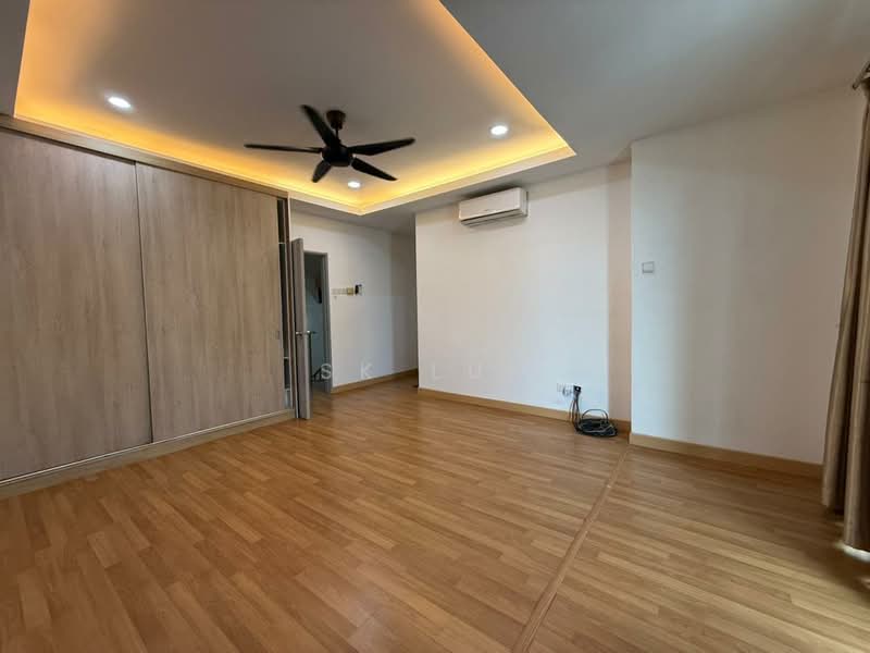 3-storey Terraced House for Sale in Rawang (Selangor) - SK Luk - Bedroom - PropertyGuru.com.my