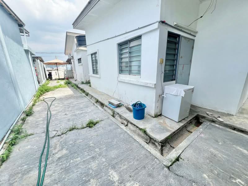 Semi-Detached House for Sale in Taman Selayang Mutiara (Selayang) - Zul Arif - Exterior - PropertyGuru.com.my