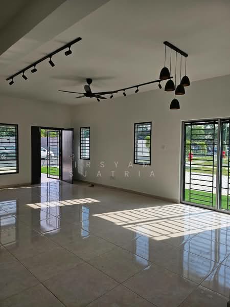 Rumah Teres 2 Tingkat untuk Disewa di Kampung Lombong (Shah Alam) - Irsyam Sjatria - PropertyGuru.com.my