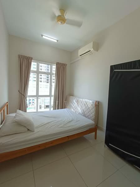 Service Residence for Sale at Skysuites @ Meldrum Hills - Matt Kek - Bedroom - PropertyGuru.com.my