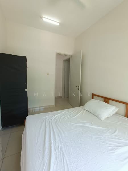 Service Residence for Sale at Skysuites @ Meldrum Hills - Matt Kek - Bedroom - PropertyGuru.com.my
