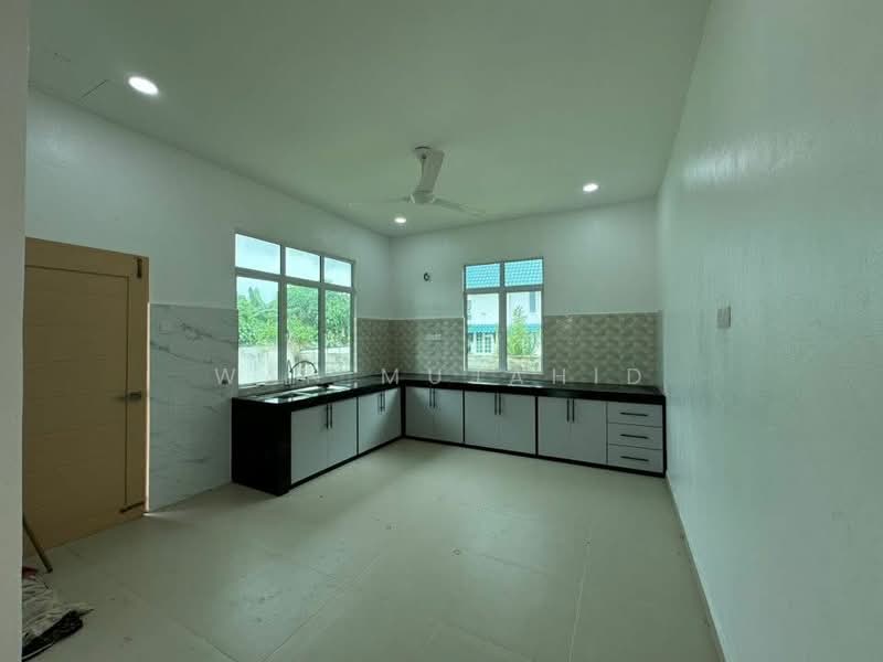 Bungalow for Sale in Taman Uda Murni (Beting) - Wan Mujahid - PropertyGuru.com.my