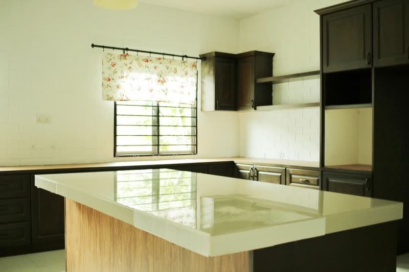 Bungalow for Sale in Desa Impian Merbau Sempak (Sungai Buloh) - Tengku Zairi - PropertyGuru.com.my