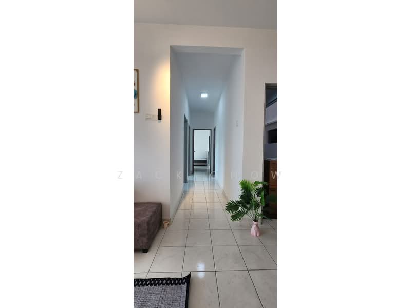 Apartment for Sale at Residensi Larkin Indah - Zack Chow - Corridor - PropertyGuru.com.my