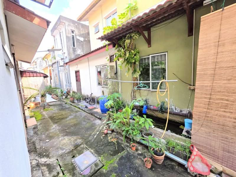 Rumah Teres 2 Tingkat untuk Dijual di Seksyen 23 (Shah Alam) - Azli Ibrahim - Exterior - PropertyGuru.com.my