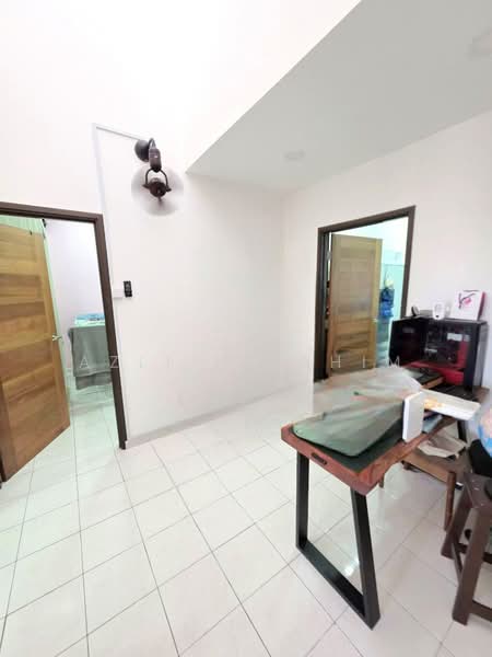 Rumah Teres 2 Tingkat untuk Dijual di Seksyen 23 (Shah Alam) - Azli Ibrahim - Interior - PropertyGuru.com.my