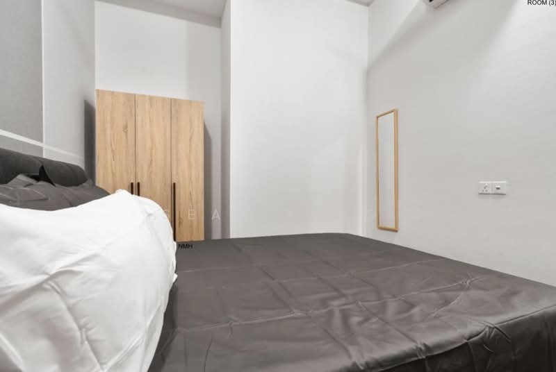 Servis Apartment untuk Dijual di The Azure Residences - Sean Yong - PropertyGuru.com.my