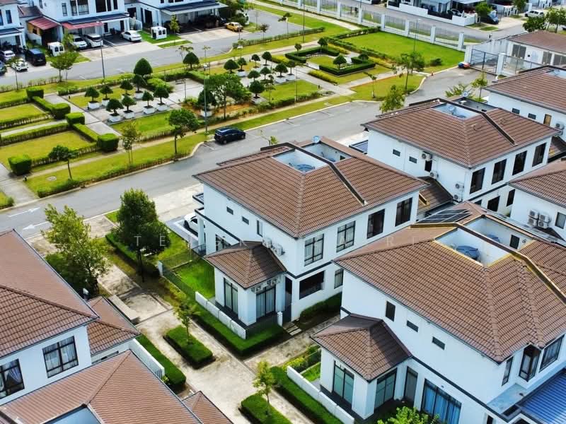 Rumah Berkembar untuk Dijual di Eco Grandeur (Puncak Alam) - Tengku Zairi - PropertyGuru.com.my