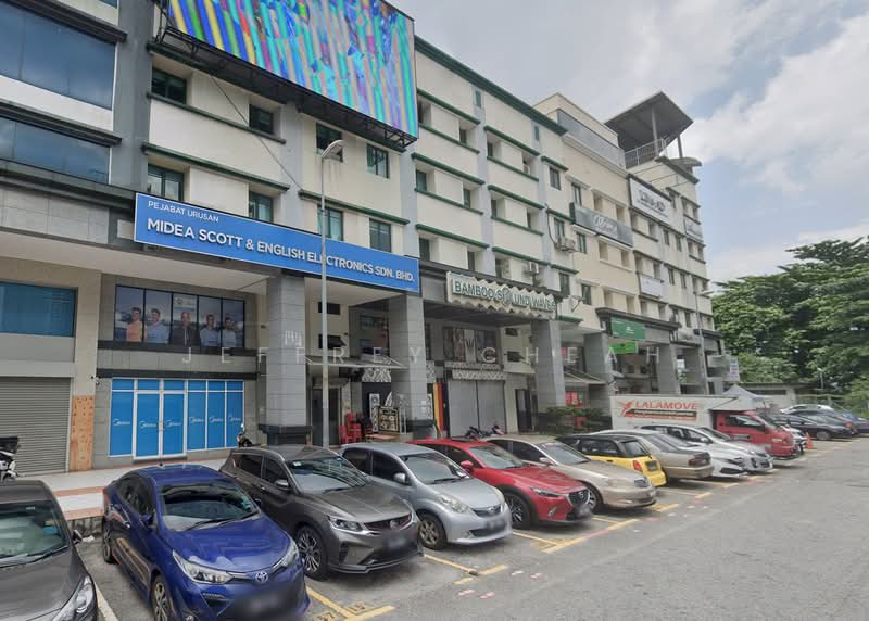 Kedai / Pejabat untuk Disewa di Fraser Business Park (Kuala Lumpur) - Jeffrey Cheah - Exterior - PropertyGuru.com.my