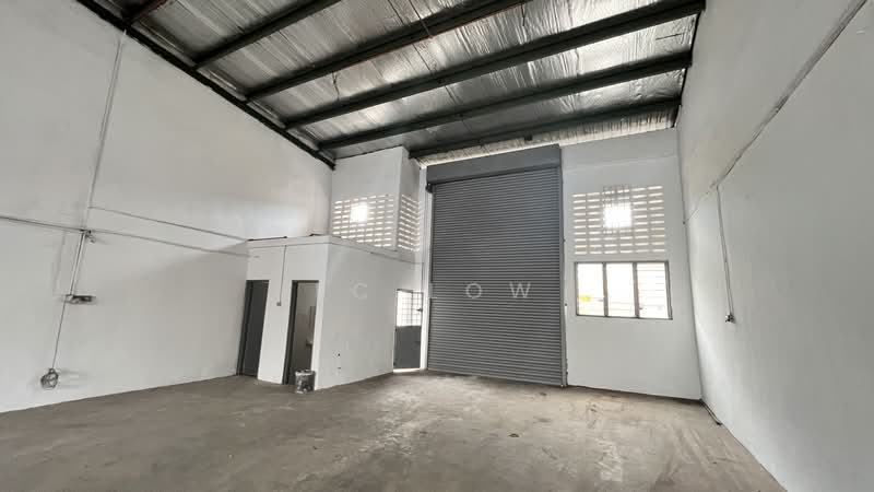 Factory for Rent in Nilai (Negeri Sembilan) - EC Low - Interior - PropertyGuru.com.my